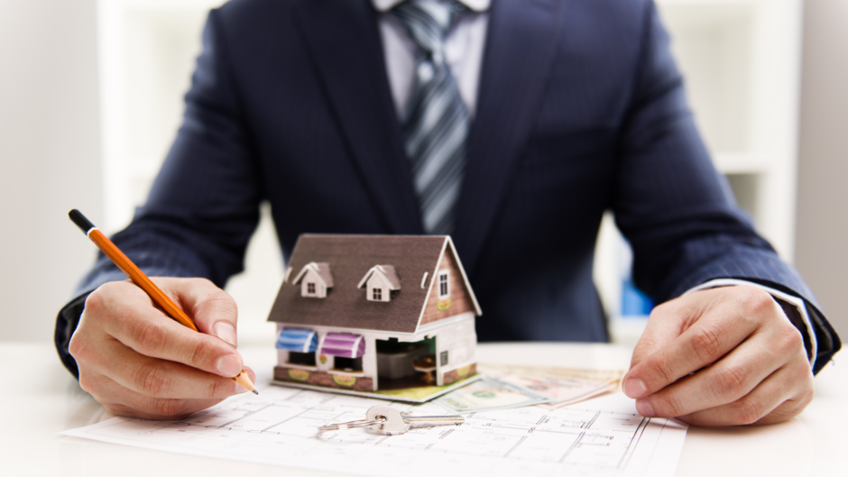 Why Should You Hire Real Estate Advisory Services